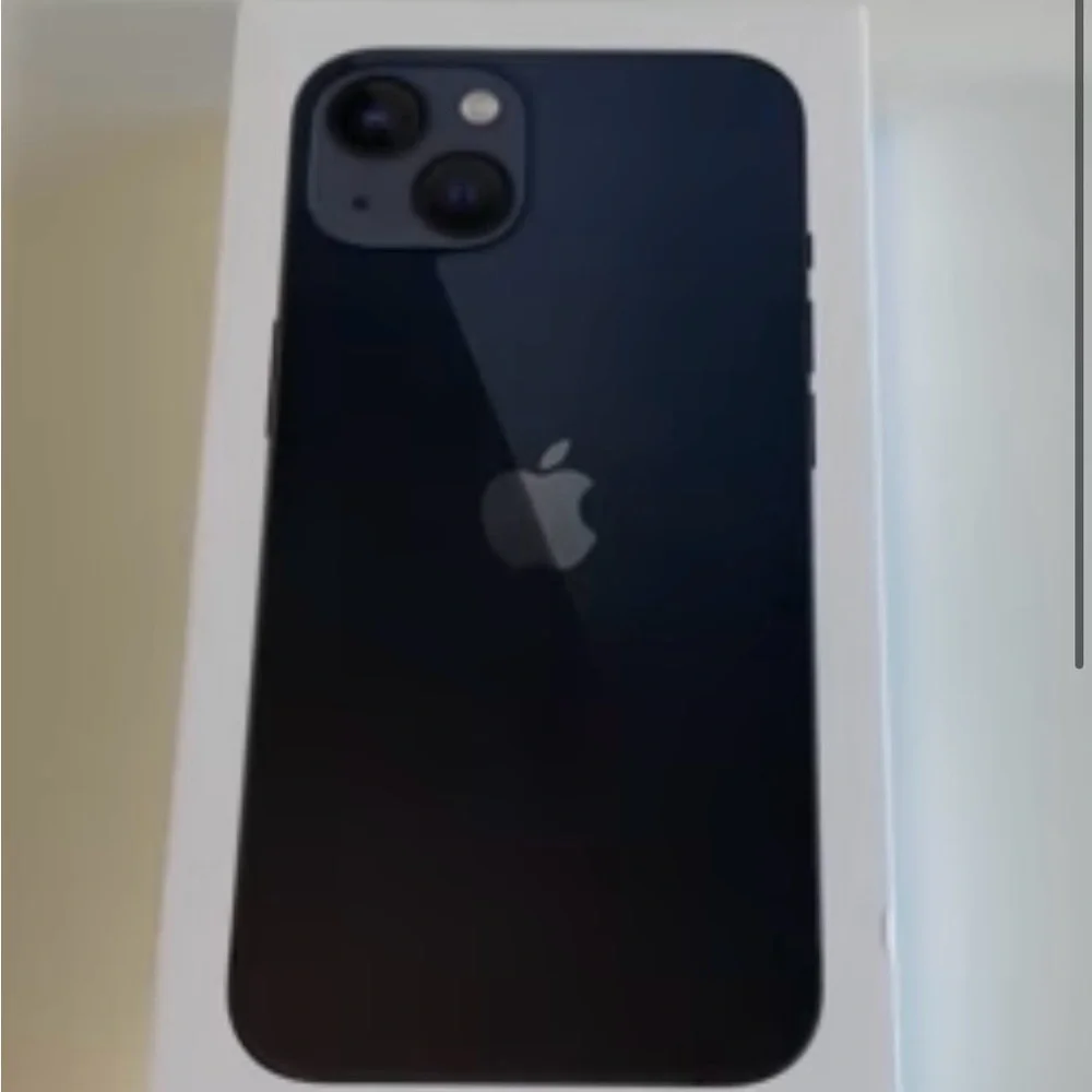 Apple iPhone - Midnight Black